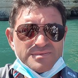 Machadotatiaws from Lausanne | Man | 57 years old | Leo
