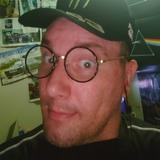 Robertsilcoczb from Edinburgh | Man | 42 years old | Taurus