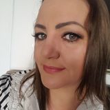 Stella from Chapeco | Woman | 45 years old | Sagittarius