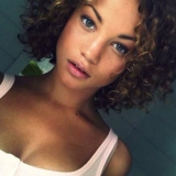 Maily from Den Haag | Woman | 36 years old | Aries