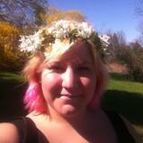 Esther from Pittsfield | Woman | 24 years old | Scorpio