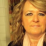 Debora from Jacksonville Beach | Woman | 53 years old | Aries