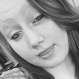 Danielle from Duluth | Woman | 28 years old | Capricorn