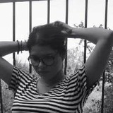Lucy from Roma | Woman | 30 years old | Taurus