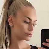 Candi from Bollnas | Woman | 30 years old | Cancer