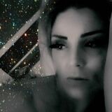 Mickiemonroelm from Bakersfield | Woman | 42 years old | Gemini