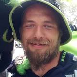 Dustin from Shelton | Man | 40 years old | Aquarius