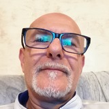 Emaiep from Roma | Man | 63 years old | Capricorn