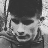 Pietro from Mandello del Lario | Man | 24 years old | Cancer