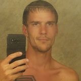 Therealrose from Baraboo | Man | 32 years old | Taurus