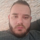 Hodzicmuhamecm from Maribor | Man | 38 years old | Aries