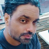 Azhar from Berlin | Man | 32 years old | Capricorn