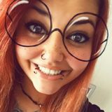 Kleines from Bern | Woman | 30 years old | Aquarius