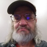 Scttknxf from Gillette | Man | 58 years old | Capricorn