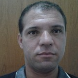 Is from Itatinga | Man | 44 years old | Sagittarius
