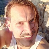 Adriankorkq from Rotterdam | Man | 41 years old | Capricorn