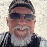 Dennisthemanb8 from Diana | Man | 67 years old | Taurus