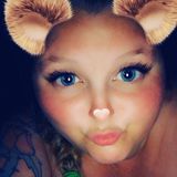 Mo from Penn Yan | Woman | 31 years old | Sagittarius