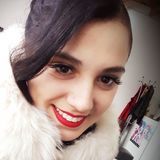Sol from Longchamps | Woman | 30 years old | Libra