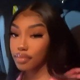 Jeuedz from Chicago | Woman | 26 years old | Capricorn