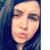 Lauren from Middle Island | Woman | 31 years old | Cancer