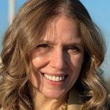 Lyn from Wichita | Woman | 38 years old | Gemini