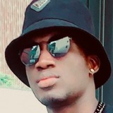 Issaisnln0 from Como | Man | 28 years old | Sagittarius