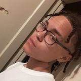 Tab from East Saint Louis | Woman | 28 years old | Leo