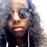 Zumzum from Lemon Cove | Woman | 32 years old | Sagittarius