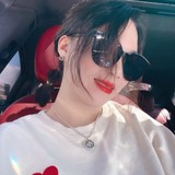 Alyna from Central District | Woman | 36 years old | Sagittarius