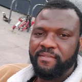 Ericamartayeuc from Berlin Treptow | Man | 41 years old | Leo