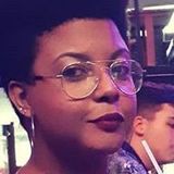 Estrela from Santos | Woman | 37 years old | Taurus