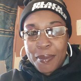Nell from Milwaukee | Woman | 24 years old | Leo