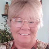 Serenalibby3R from Largo | Woman | 64 years old | Gemini