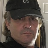 Joevalentimni from Winnipeg | Man | 60 years old | Aquarius