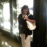 Rowina from Greencastle | Woman | 45 years old | Taurus