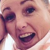 Isa from Gent | Woman | 56 years old | Taurus
