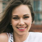 Lola from New York Mills | Woman | 36 years old | Capricorn