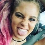 Elia from Austin | Woman | 32 years old | Cancer