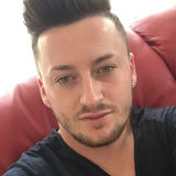 Berto from Zug | Man | 33 years old | Cancer