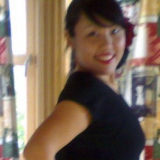 Nora from Dubai | Woman | 44 years old | Libra