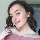 Keevaxo from Gorey | Woman | 27 years old | Capricorn