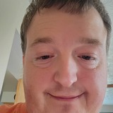 Mee7N from Carlyle | Man | 44 years old | Aries