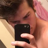 Avery from West Babylon | Man | 28 years old | Cancer