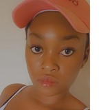 Harriet from Chicago | Woman | 33 years old | Libra