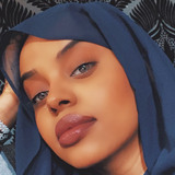Amina from Gavle | Woman | 24 years old | Gemini