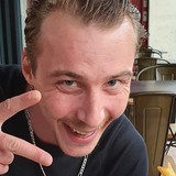 Indi from Montreux | Man | 37 years old | Capricorn