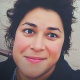 Lucha from Corrientes | Woman | 37 years old | Taurus
