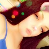 Julieanna from Canyon Country | Woman | 28 years old | Aquarius