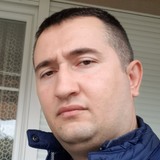 Veapcurmz from Pristina | Man | 40 years old | Libra